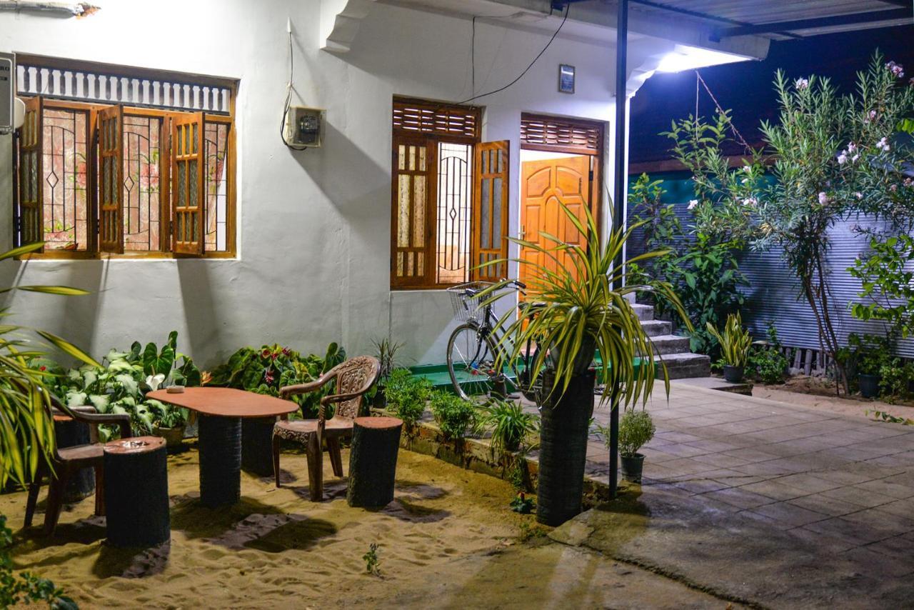 Juda Holiday Villa Batticaloa Exterior foto